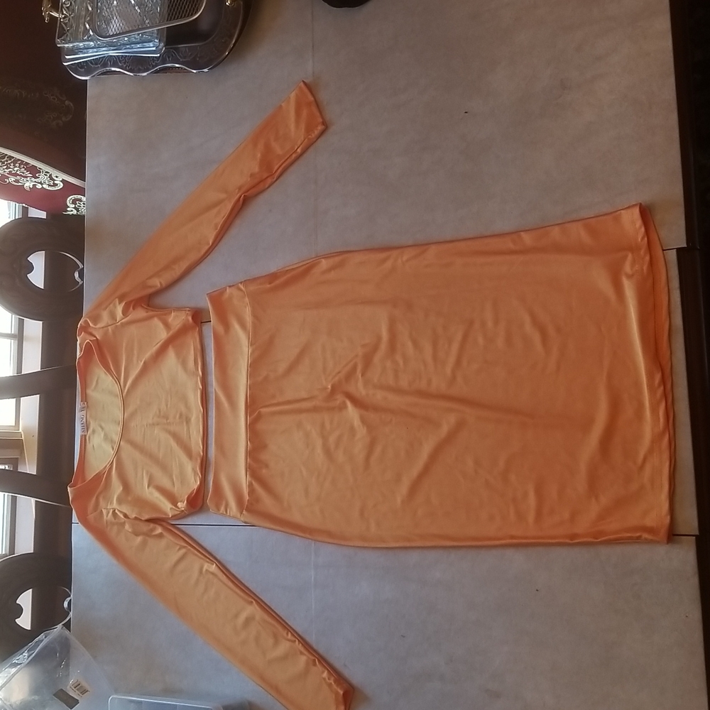 Crop top n pencil skirt set